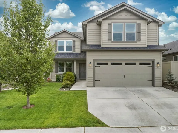 1103 SW Julia St, College Place, WA 99324