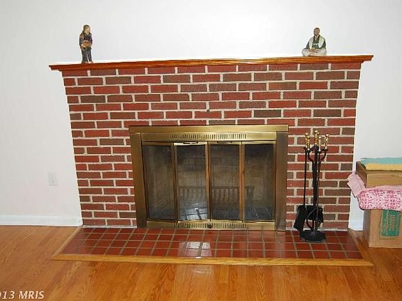 5th image of 6 Magnolia Ave