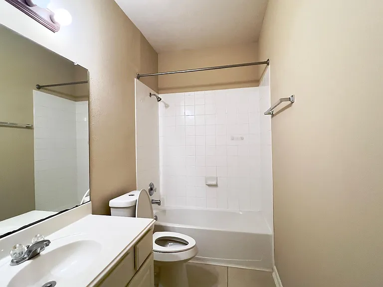 719 Pickett Hill Ln — Photo 21
