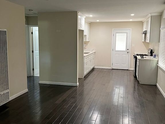 2nd image of 6667 N Hammond Ave