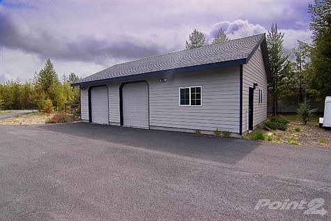 Detached Garage and Shop