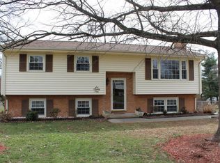 625 Magnolia Rd, Roanoke, VA 24019