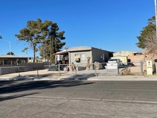 6500 Delphinium Ave, Las Vegas, NV 89108