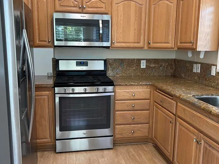 255 Skyline Dr — Photo 12
