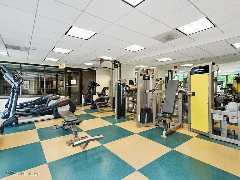 400 N La Salle Dr #2606 — Photo 3
