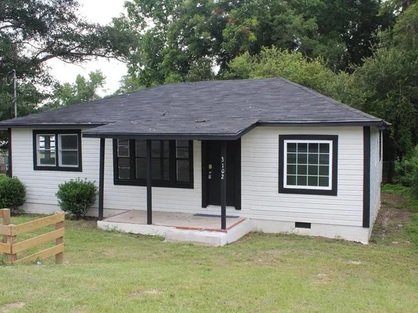 3102 Emerson O Bynes Ave, Tifton, GA 31794