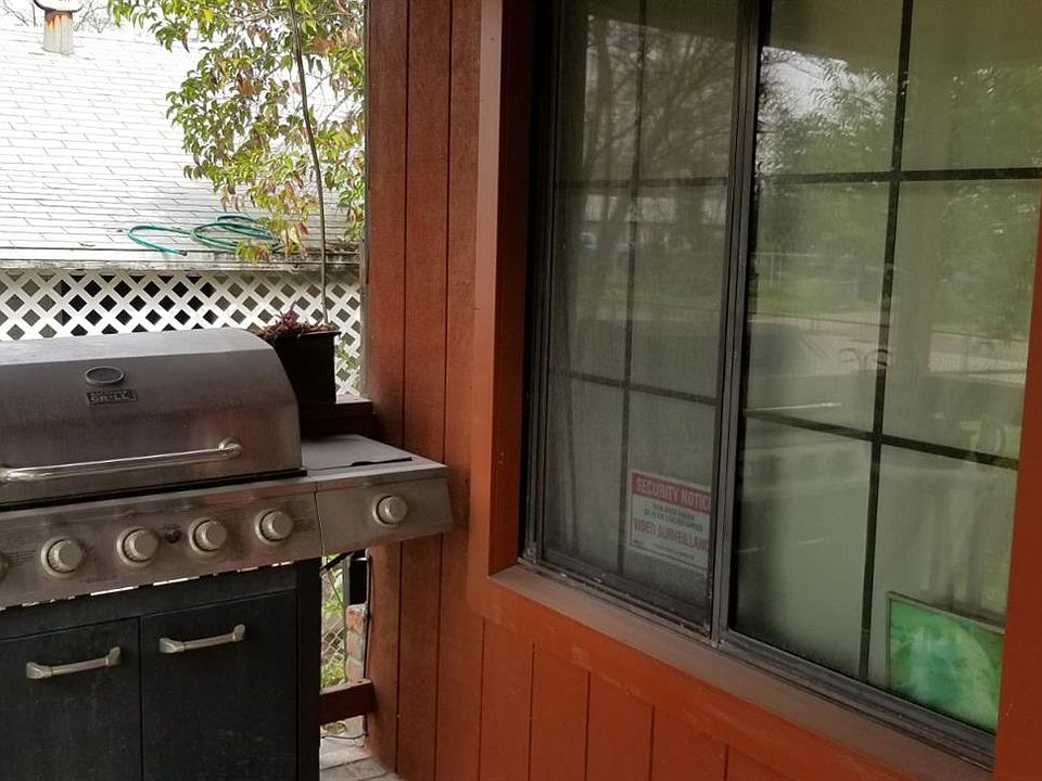 1st image of 2728 Plover St