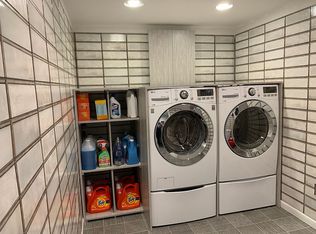 82 Burton Ave, Woodmere, NY 11598