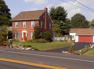 929 Rohrerstown Rd, Lancaster, PA 17601