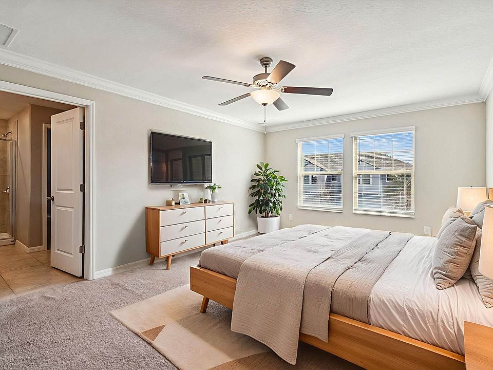 1st image of 21843 Adriatic Ln