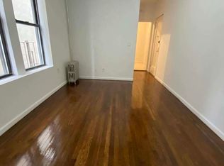 25-54 38th St #3, Astoria, NY 11103