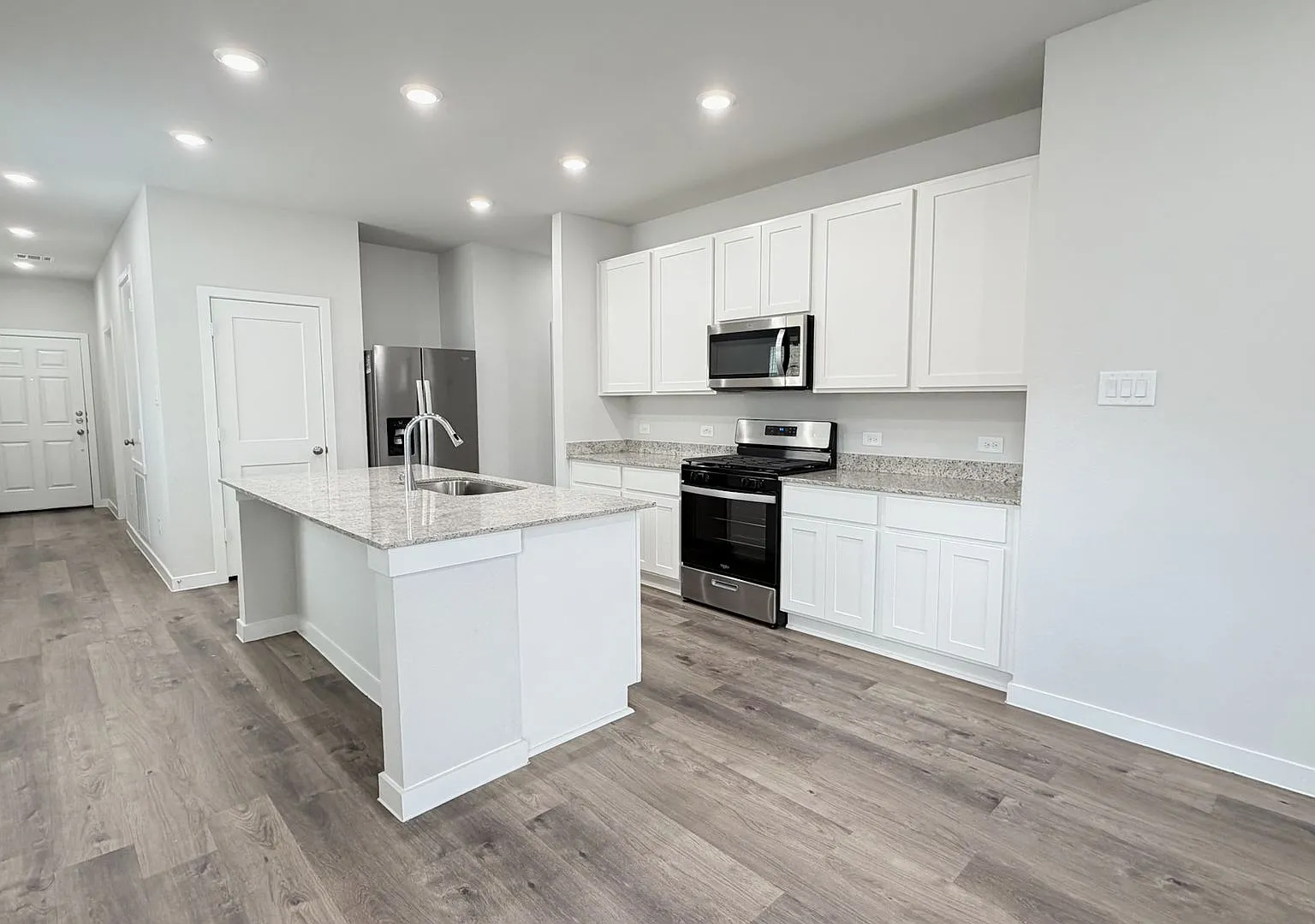 3-Bedroom Home with Upgraded Features — Photo 4