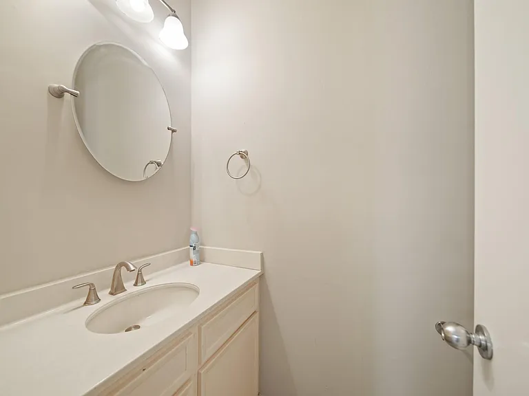 130 Sugarberry Cir — Photo 19