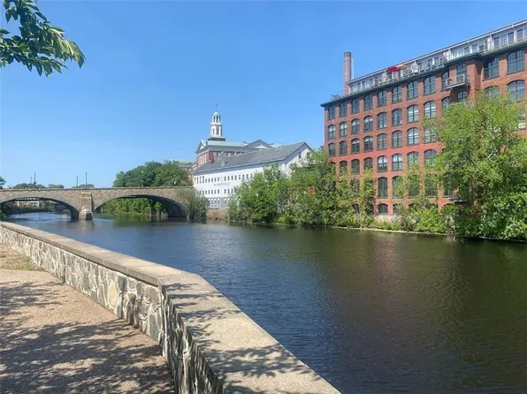 10 Exchange Ct Unit 608/609, Pawtucket, RI 02860