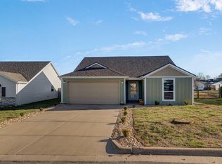 752 W Mimosa Ct, Nixa, MO 65714