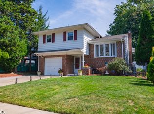 76 Pine St, Hackensack, NJ 07601