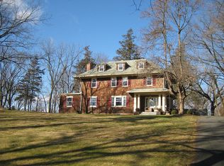 1446 Long Hill Rd, Millington, NJ 07946