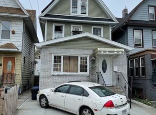 95-04 111th St, South Richmond Hill, NY 11419