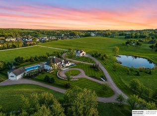 10617 N 156th St, Bennington, NE 68007