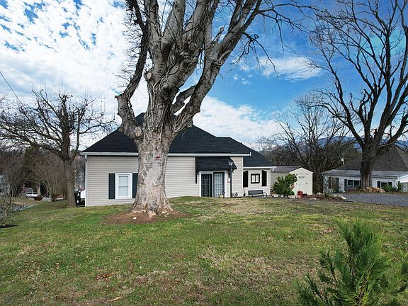 2nd image of 138 Highland Dr