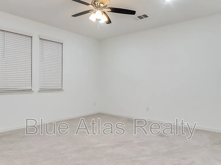 235 Woodson St — Photo 23