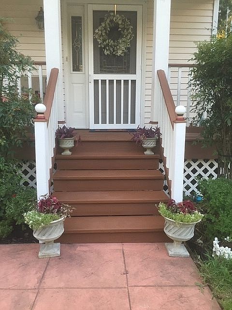 2nd image of 4952 Dogwood St