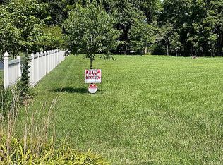 7 Patterson Springs Dr, Camargo, IL 61919