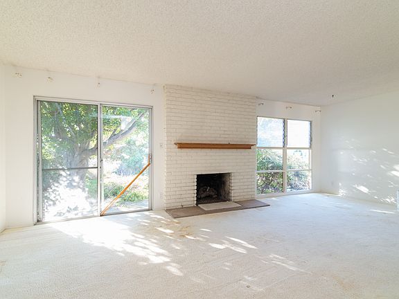 2nd image of 6912 Maury Dr
