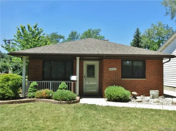 4890 Southfield St, Dearborn Heights, MI 48125