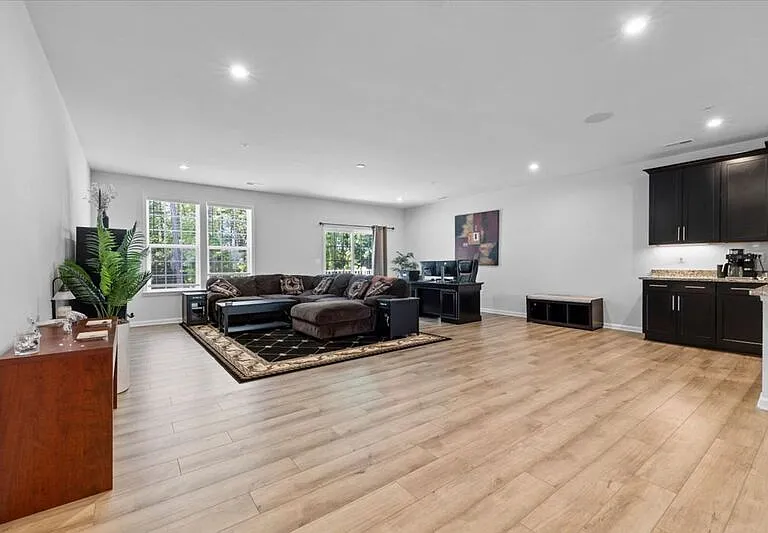 4641 Wistar Creek Dr #B — Photo 38