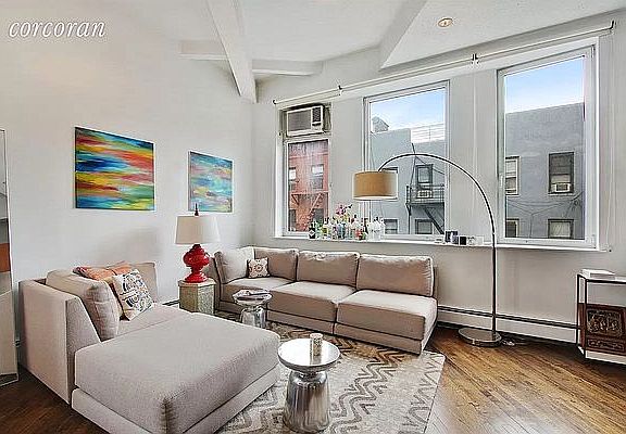 3rd image of 2 Cornelia St APT 406
