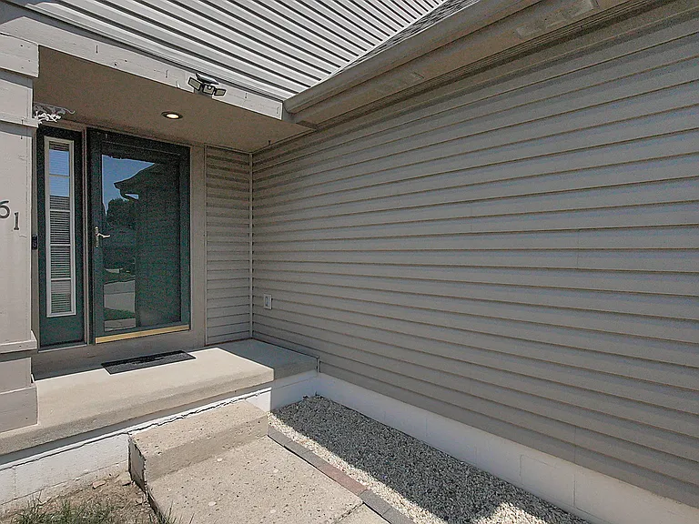 7961 Pinehill Rd — Photo 39
