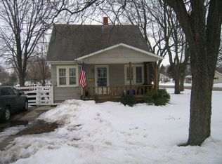 404 E Marshall St, Alma, MI 48801