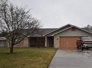 1412 Little Kaycee Dr, Sevierville, TN 37876