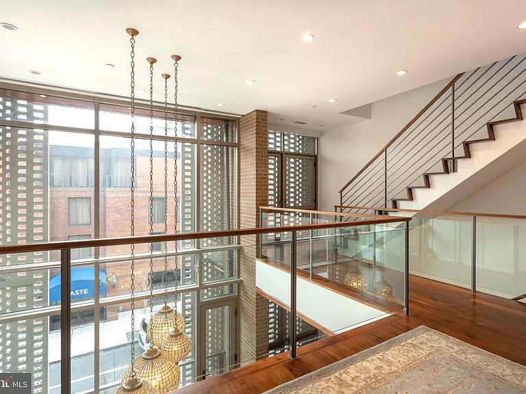 111 Walnut St — Photo 10