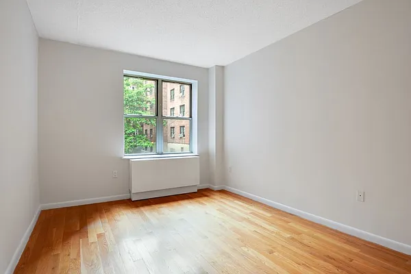 Sold by Compass | media 20