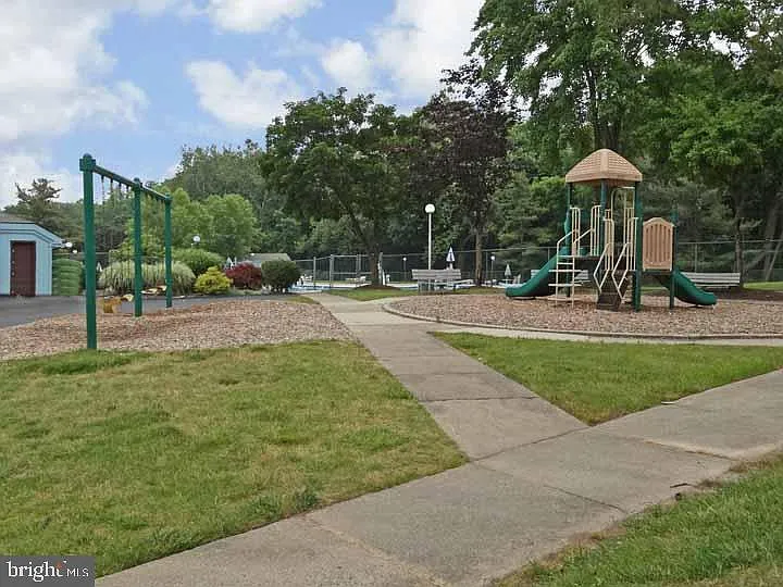 3441 Norwood Pl — Photo 34