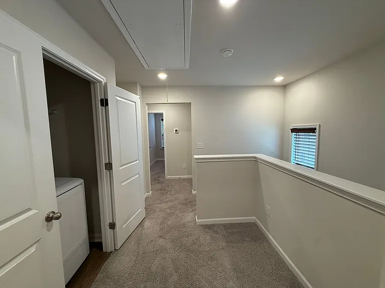219 Winding River Dr — Photo 18