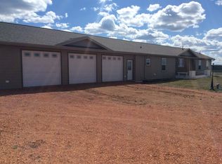 2741 Green River Rd, Belfield, ND 58622