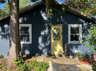 230 Devonshire Rd, Vermilion, OH 44089