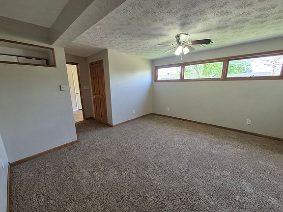 4th image of 2816 Nacoma Pl