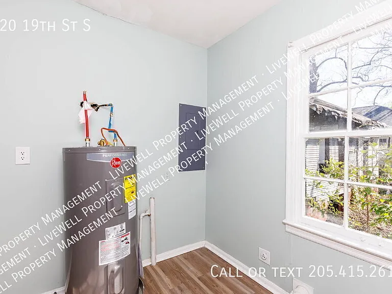 420 19th St S — Photo 10