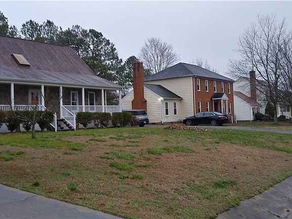 2nd image of 6713 Irongate Dr
