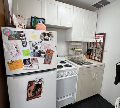 5th image of 93 E 7th St APT 4F