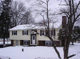 457 Mount Airy Rd, New Windsor, NY 12553