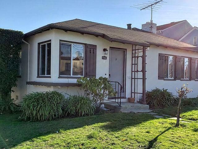 1st image of 726 9th Ave
