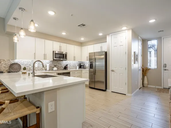 250 W QUEEN CREEK Road #131, Chandler, AZ 85248