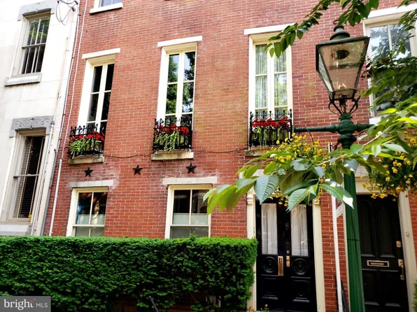 2236 Mount Vernon St, Philadelphia, PA 19130