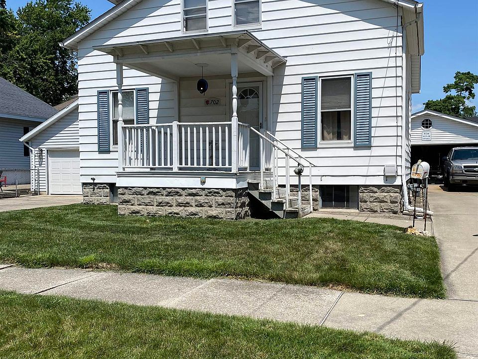 1st image of 702 W Vermont St