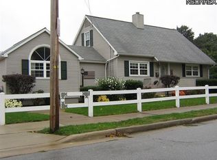 1894 18th St SW, Akron, OH 44314